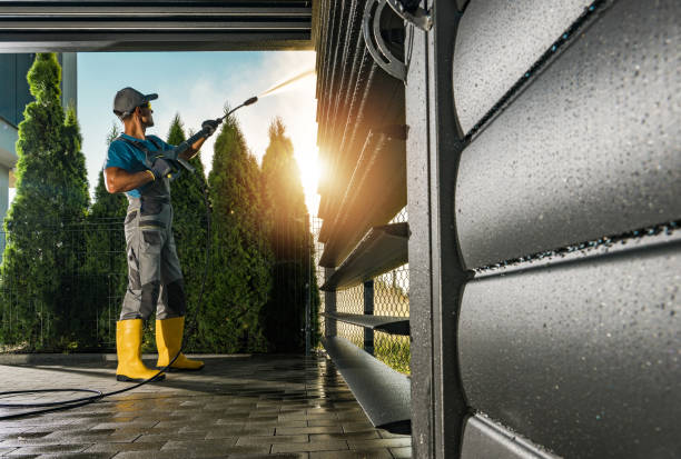 Best Animal Enclosure Cleaning  in Loxley, AL